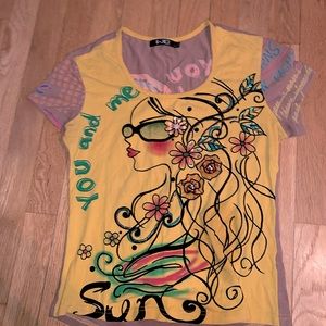 Great condition vintage y2k shirt size small